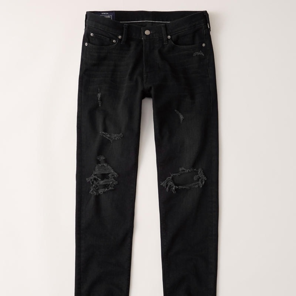 Abercrombie black ripped jeans w frayed bottoms